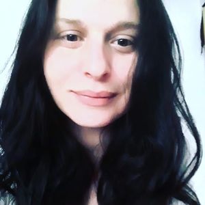 Meet your Posher, Devin